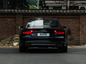 20134.0T TFSI quattro (x)(ji)^