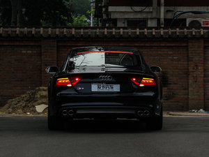 20134.0T TFSI quattro (x)(ji)^