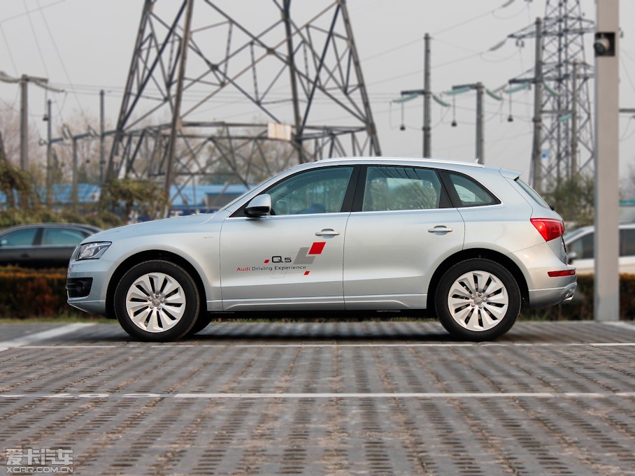 2012?yun)WQ5 hybrid 2.0TFSI Hybrid 