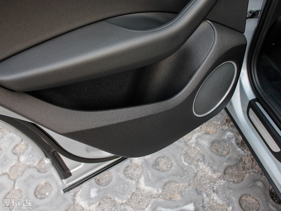 2012?yun)WQ5 hybrid 2.0TFSI Hybrid 