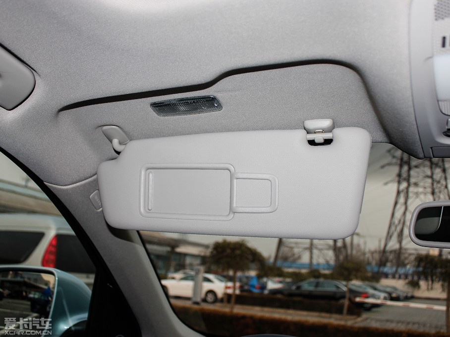 2012?yun)WQ5 hybrid 2.0TFSI Hybrid 