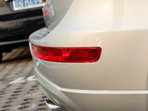 20122.0TFSI Hybrid  ^