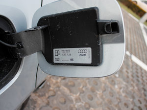 20122.0TFSI Hybrid  (ji)^