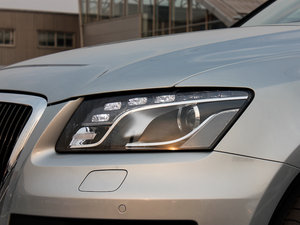 20122.0TFSI Hybrid  ^