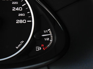 20122.0TFSI Hybrid  п؅^