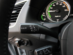 20122.0TFSI Hybrid  п؅^