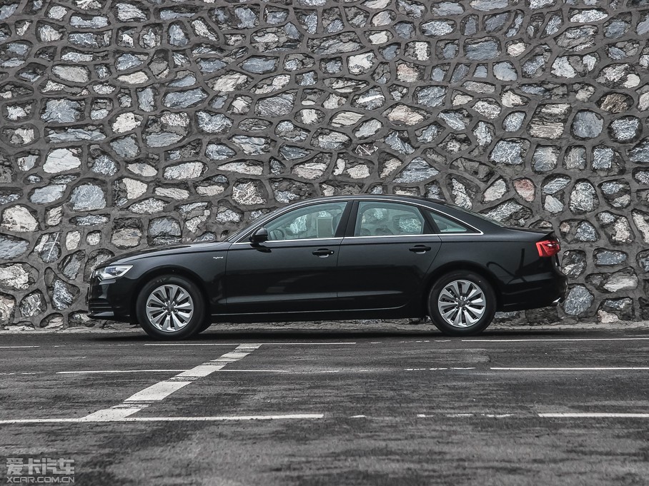 2013WA6 Hybrid 40 Hybrid