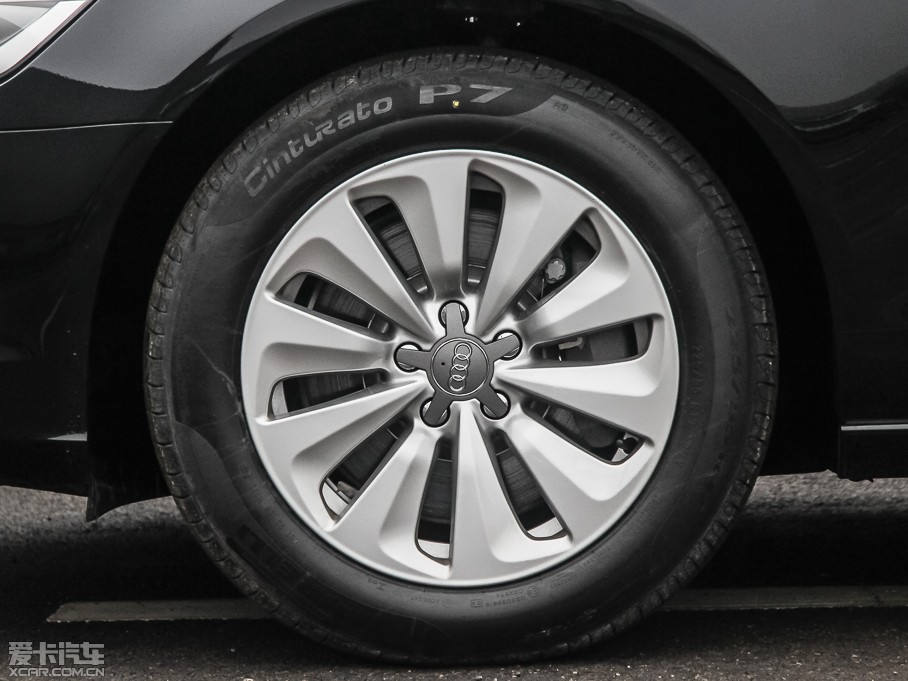 2013?yun)WA6 Hybrid 40 Hybrid