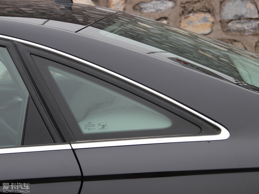 2013?yun)WA6 Hybrid 40 Hybrid