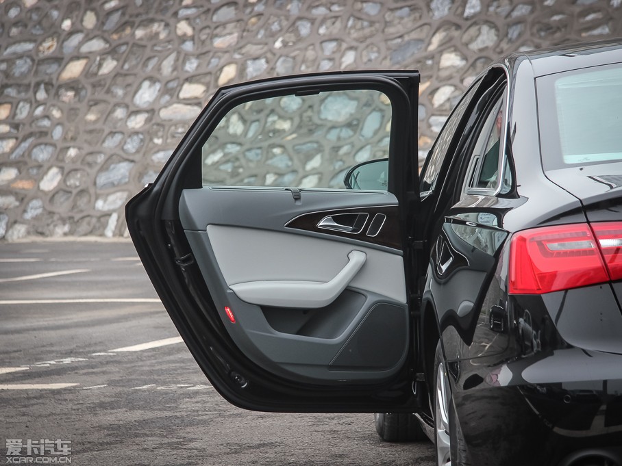 2013WA6 Hybrid 40 Hybrid