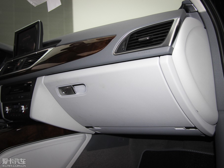 2013WA6 Hybrid 40 Hybrid