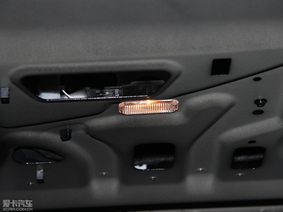 2013WA6 Hybrid 40 Hybrid