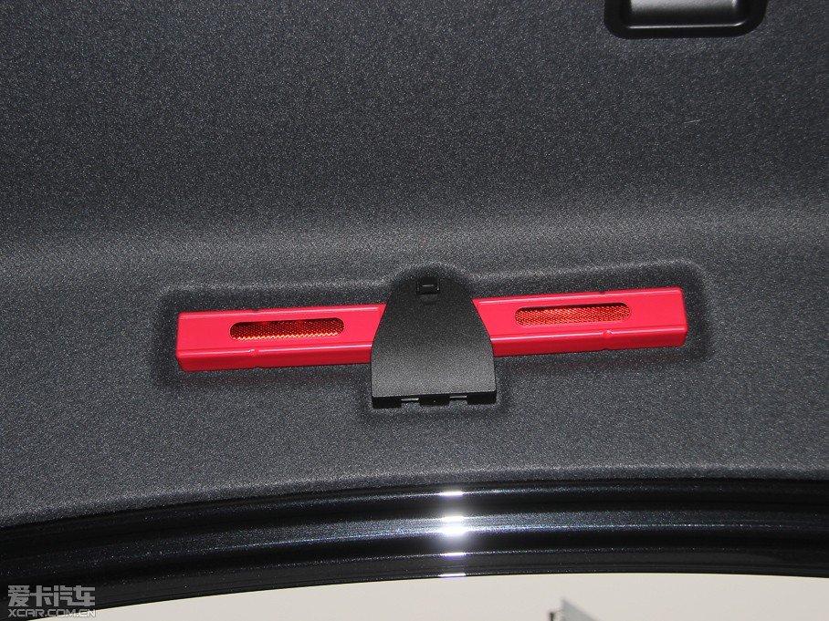 2013WA6 Hybrid 40 Hybrid