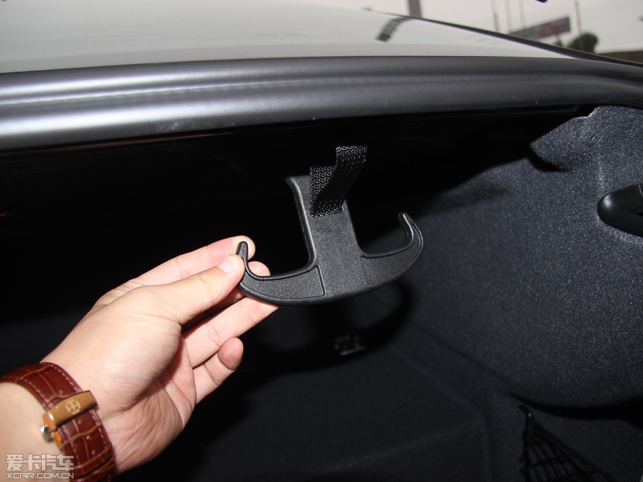 2013WA6 Hybrid 40 Hybrid