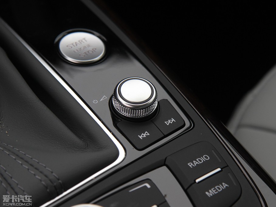 2013?yun)WA6 Hybrid 40 Hybrid