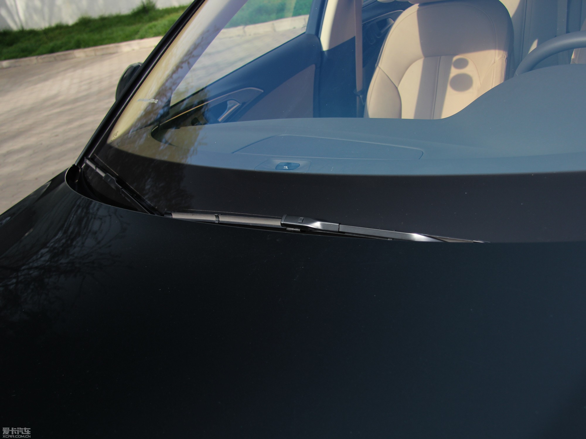 2013WA6 Hybrid 40 Hybrid