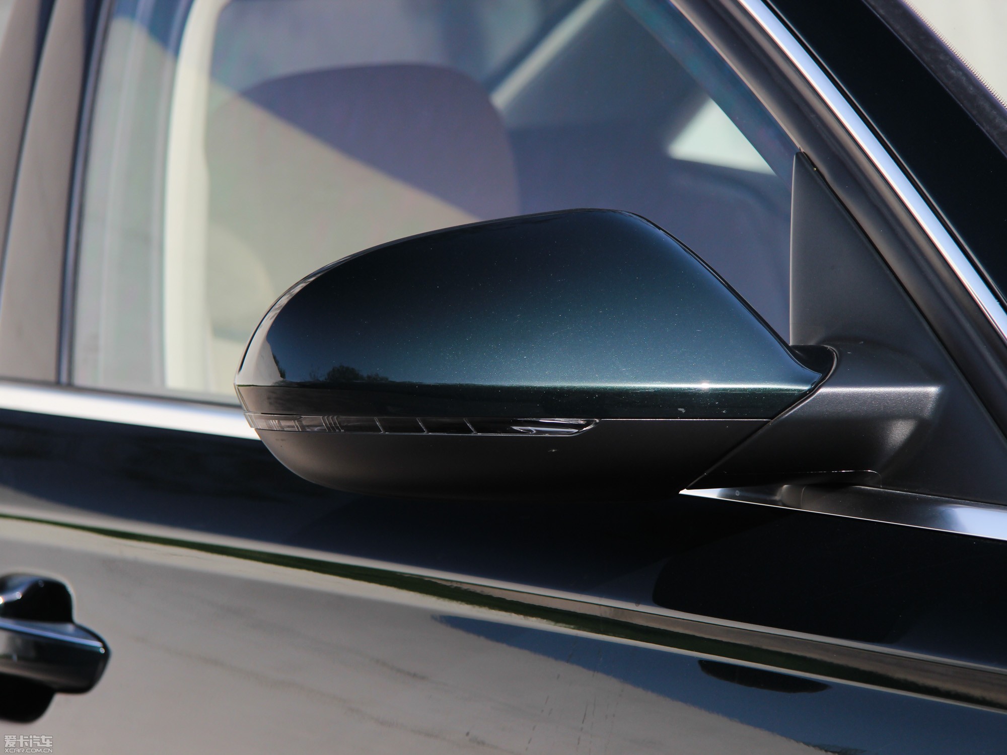 2013?yun)WA6 Hybrid 40 Hybrid