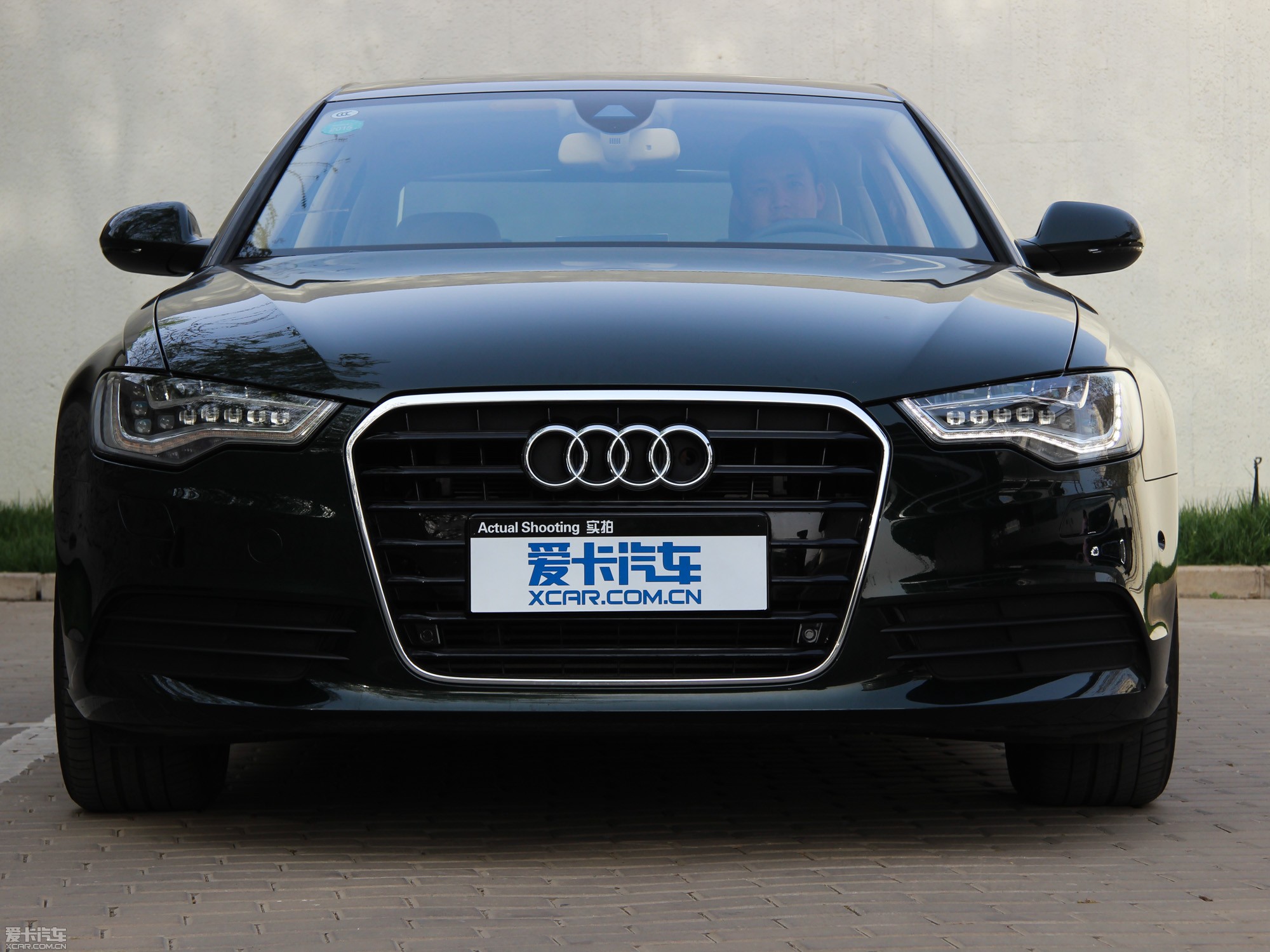 2013?yun)WA6 Hybrid 40 Hybrid