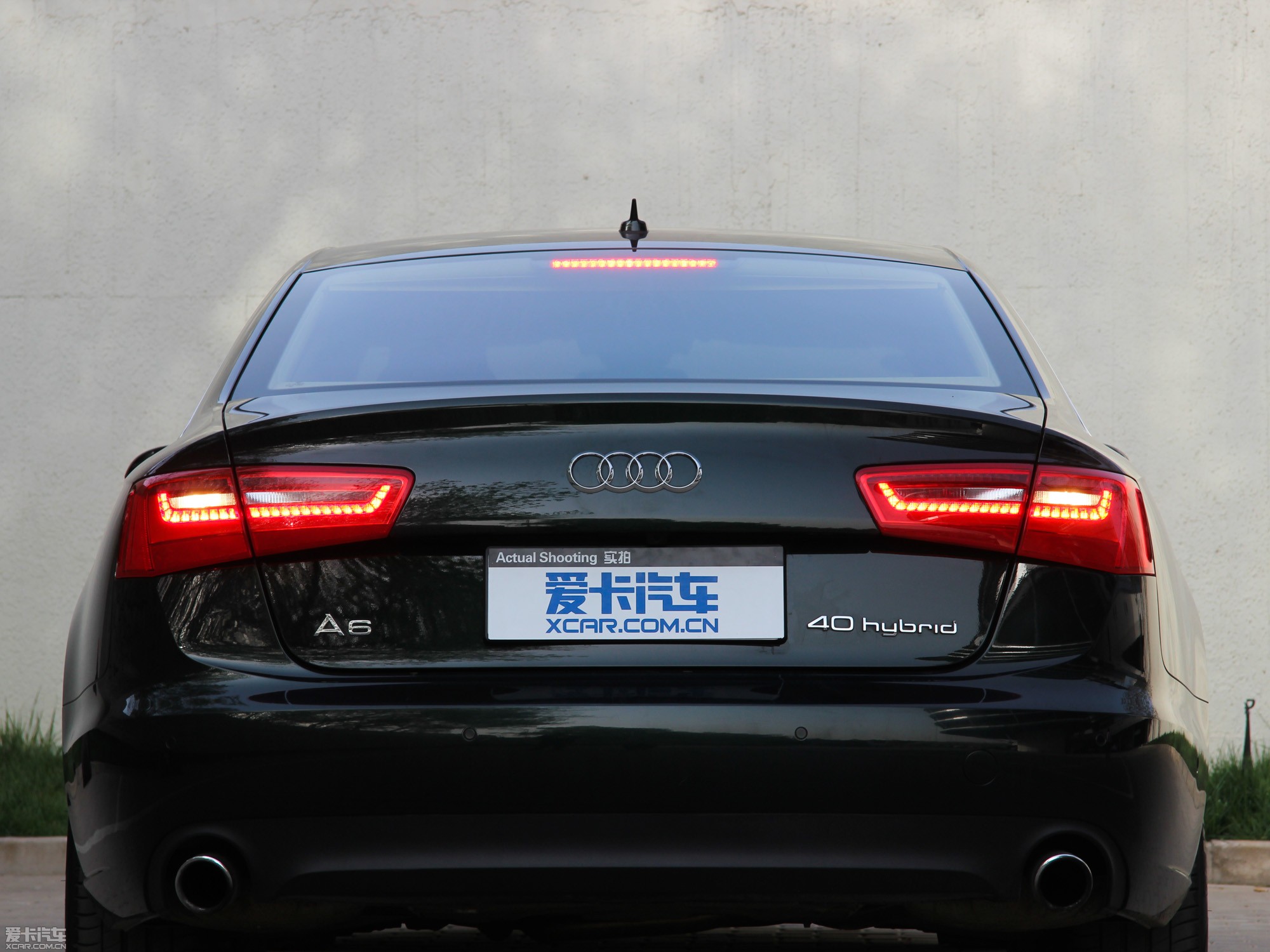 2013款奥迪a6混合动力40 hybrid