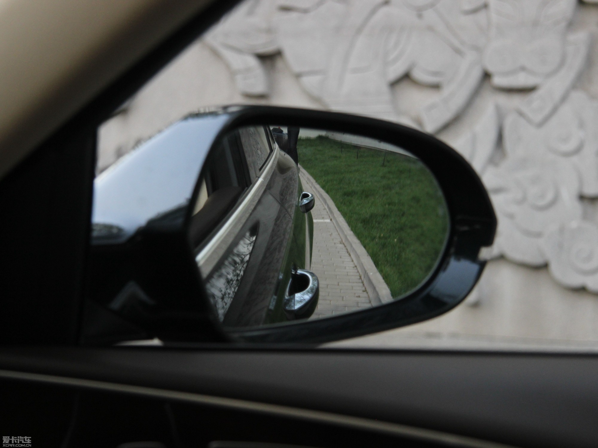 2013WA6 Hybrid 40 Hybrid