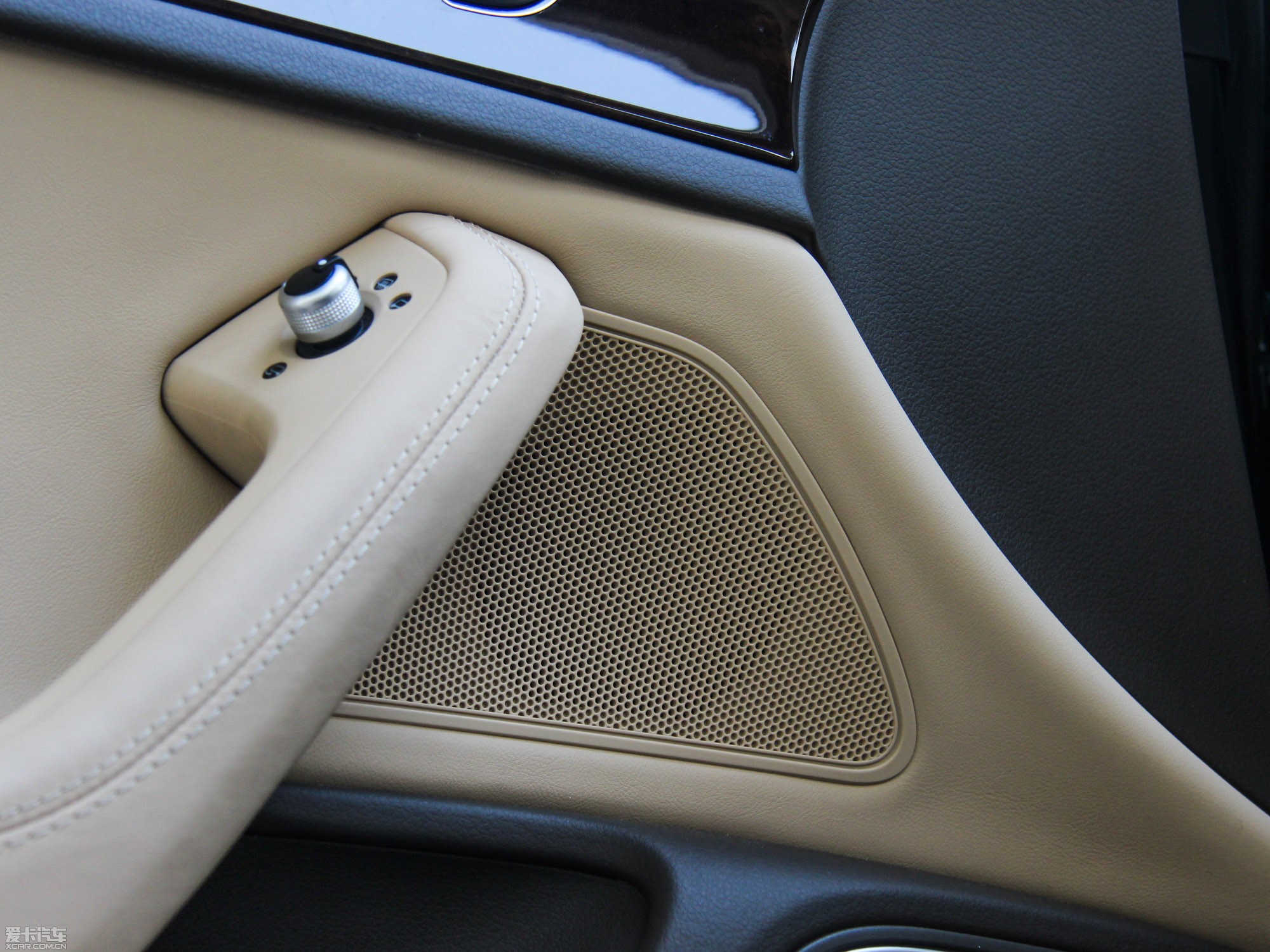 2013WA6 Hybrid 40 Hybrid