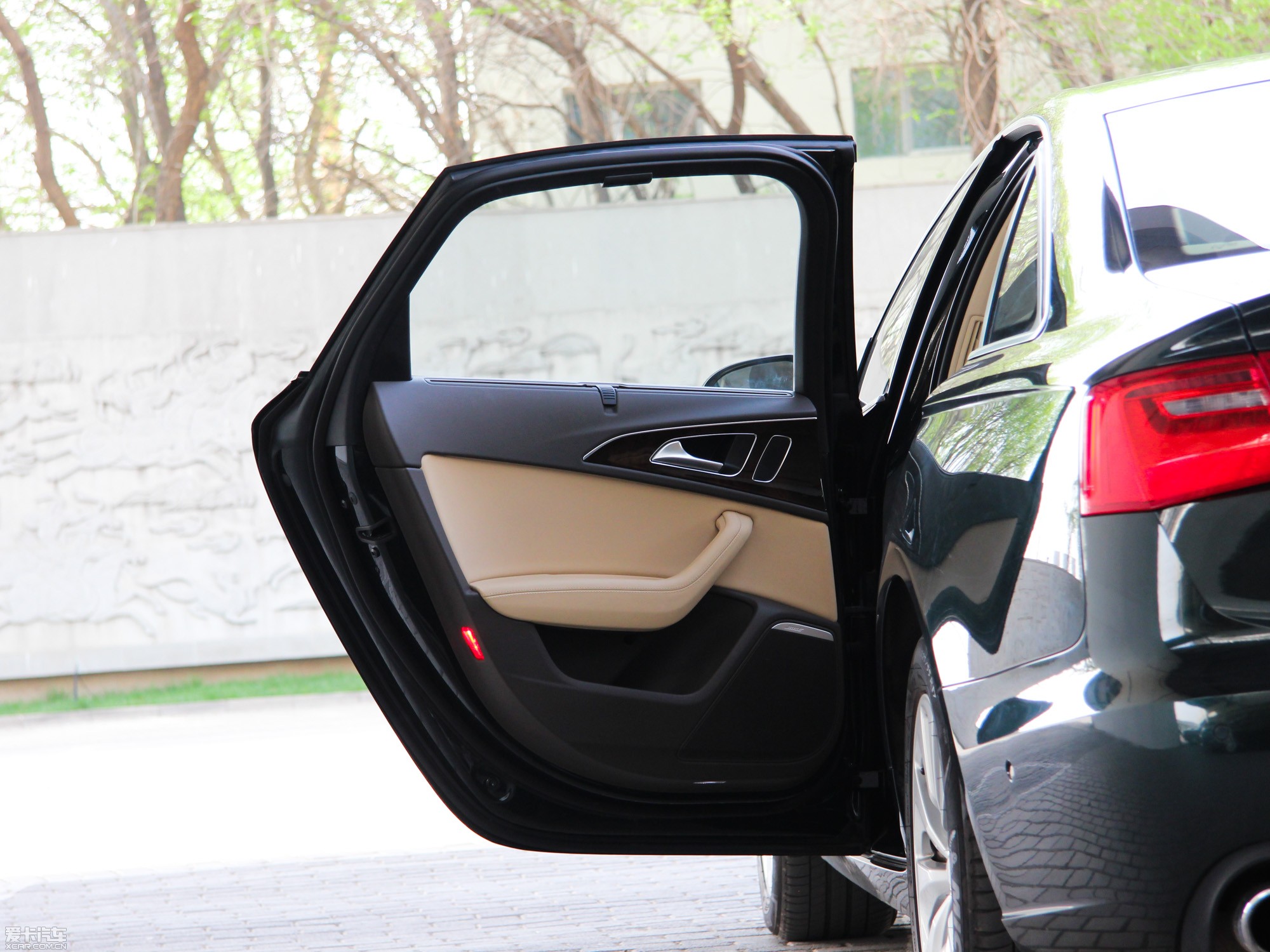 2013WA6 Hybrid 40 Hybrid