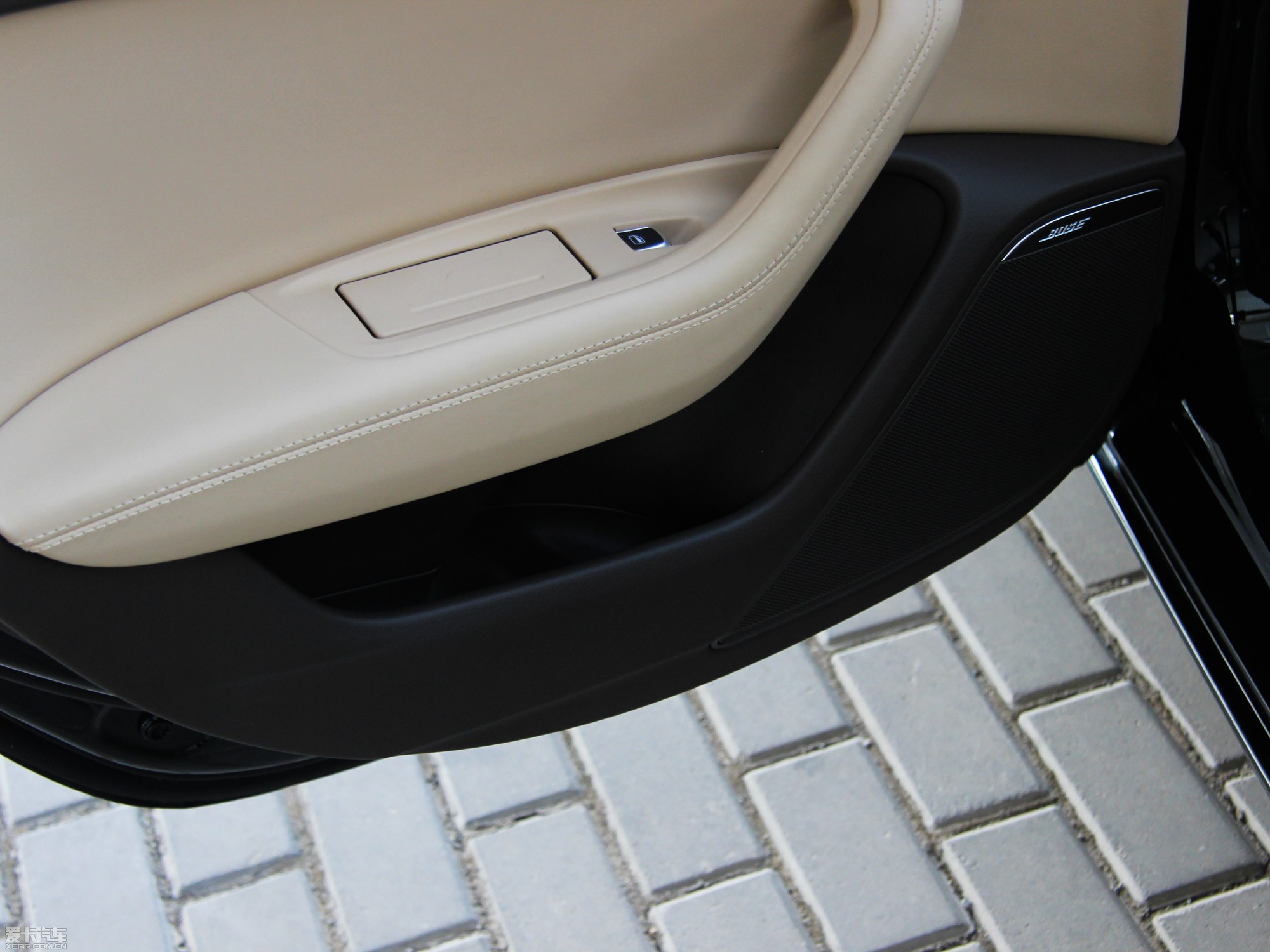 2013?yun)WA6 Hybrid 40 Hybrid