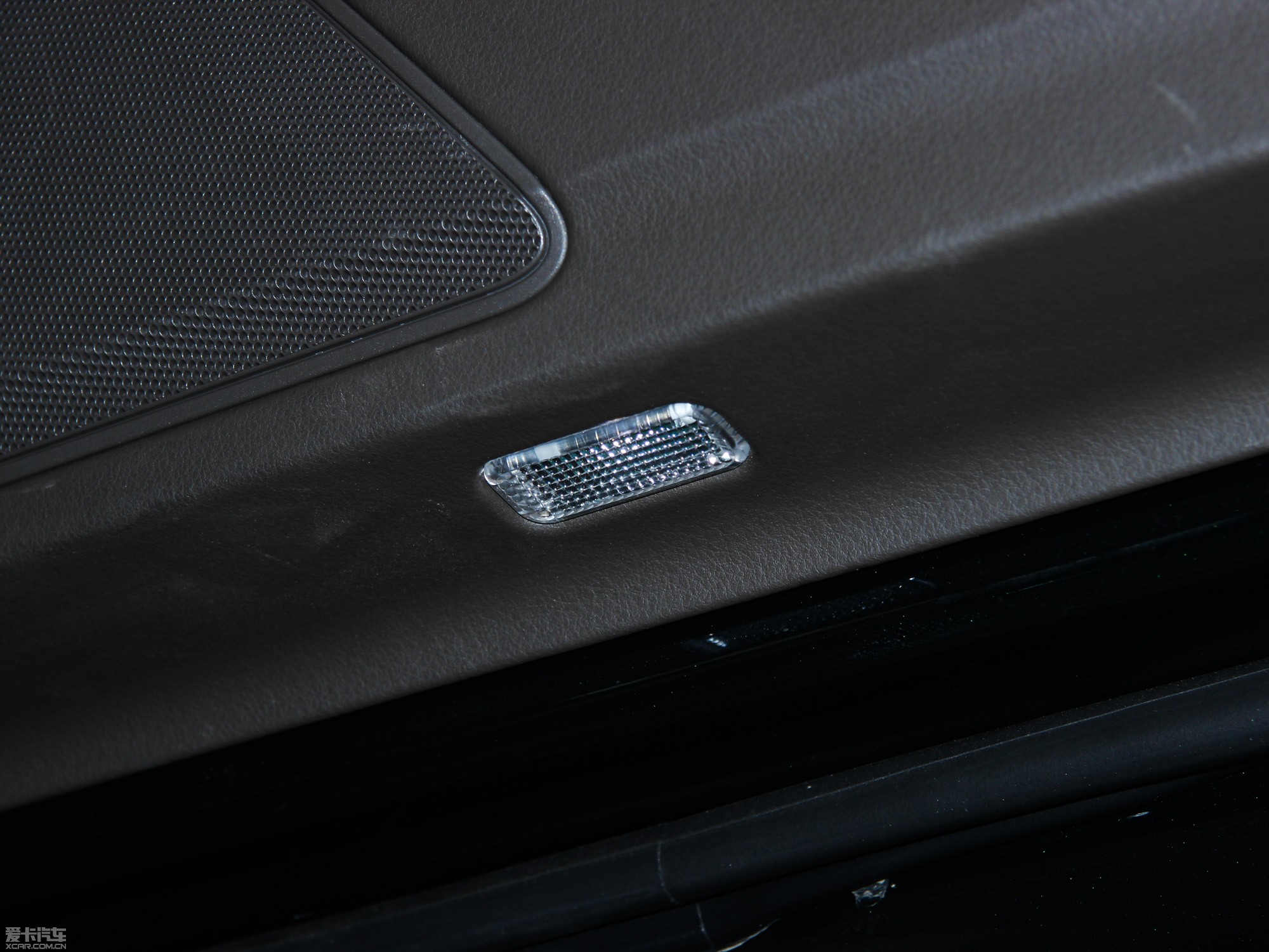 2013WA6 Hybrid 40 Hybrid