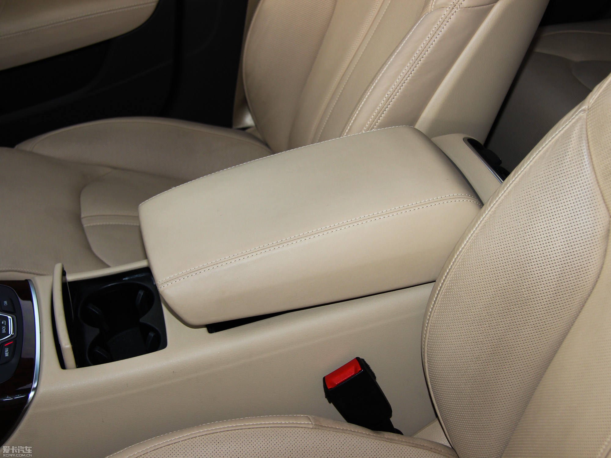 2013WA6 Hybrid 40 Hybrid