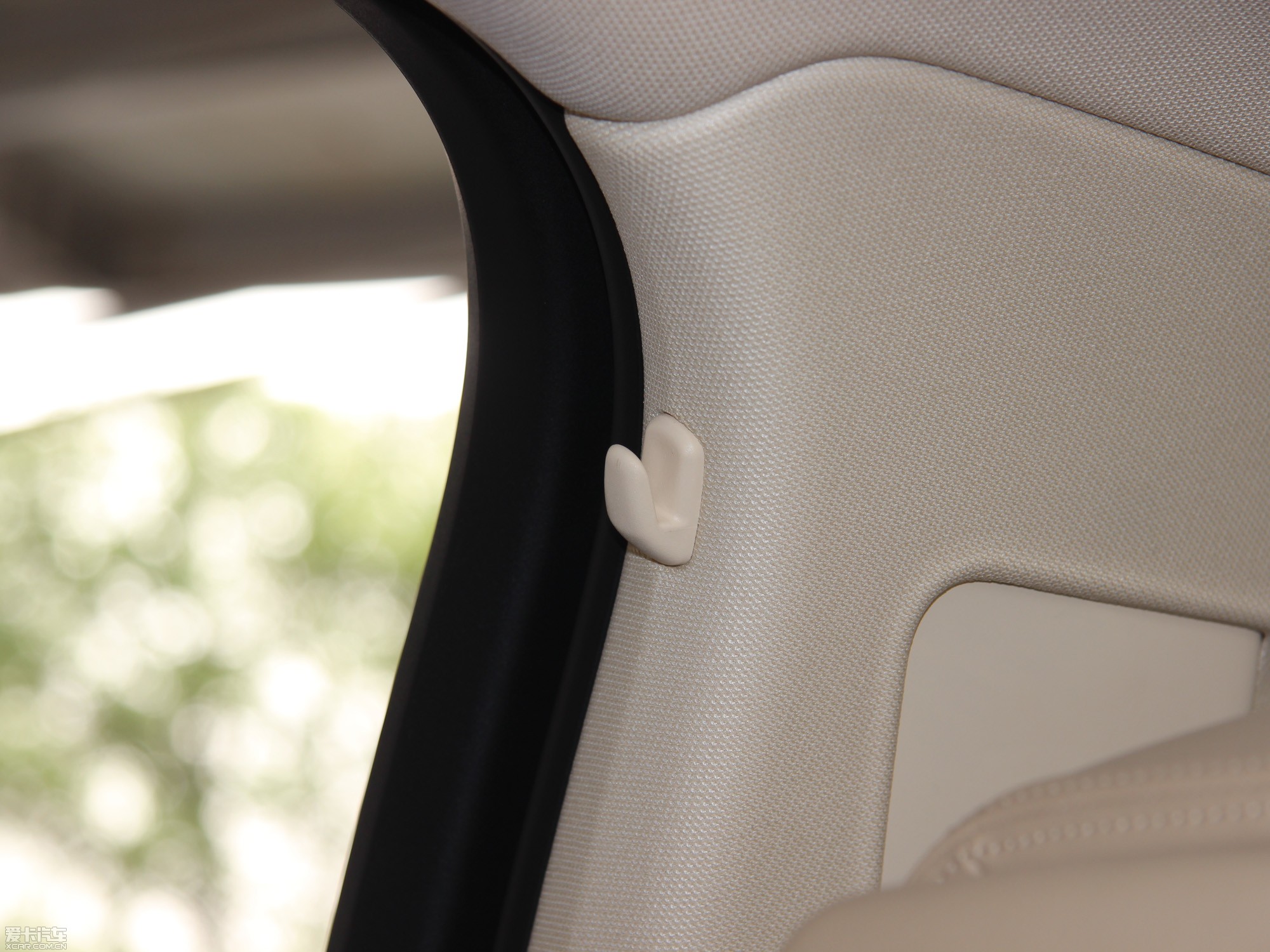 2013WA6 Hybrid 40 Hybrid