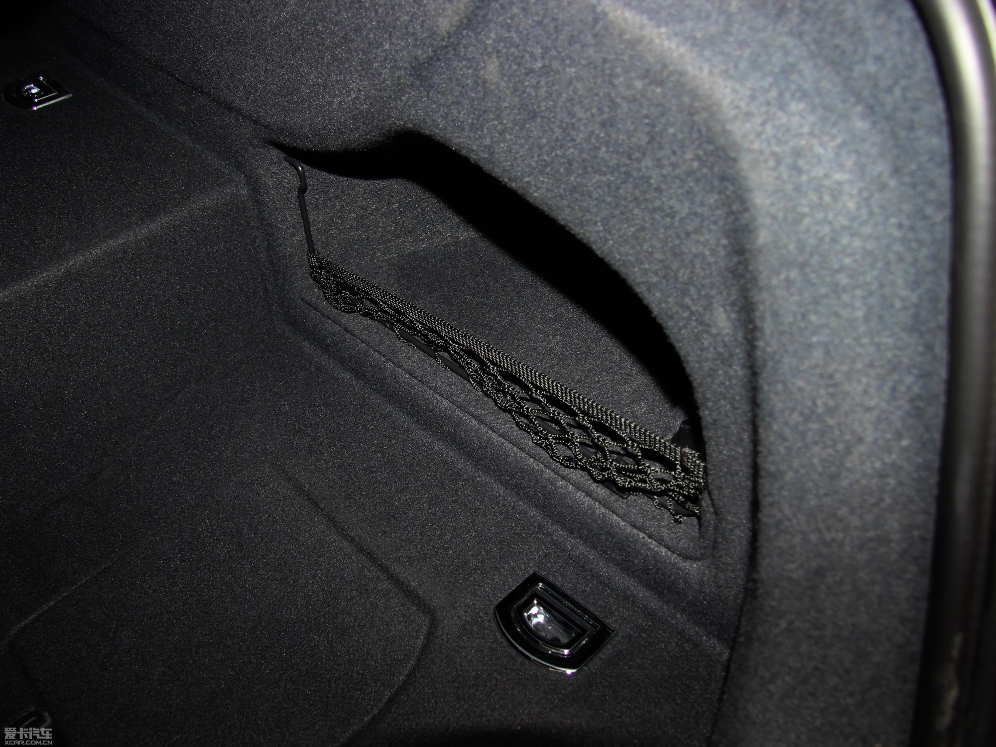 2013?yun)WA6 Hybrid 40 Hybrid