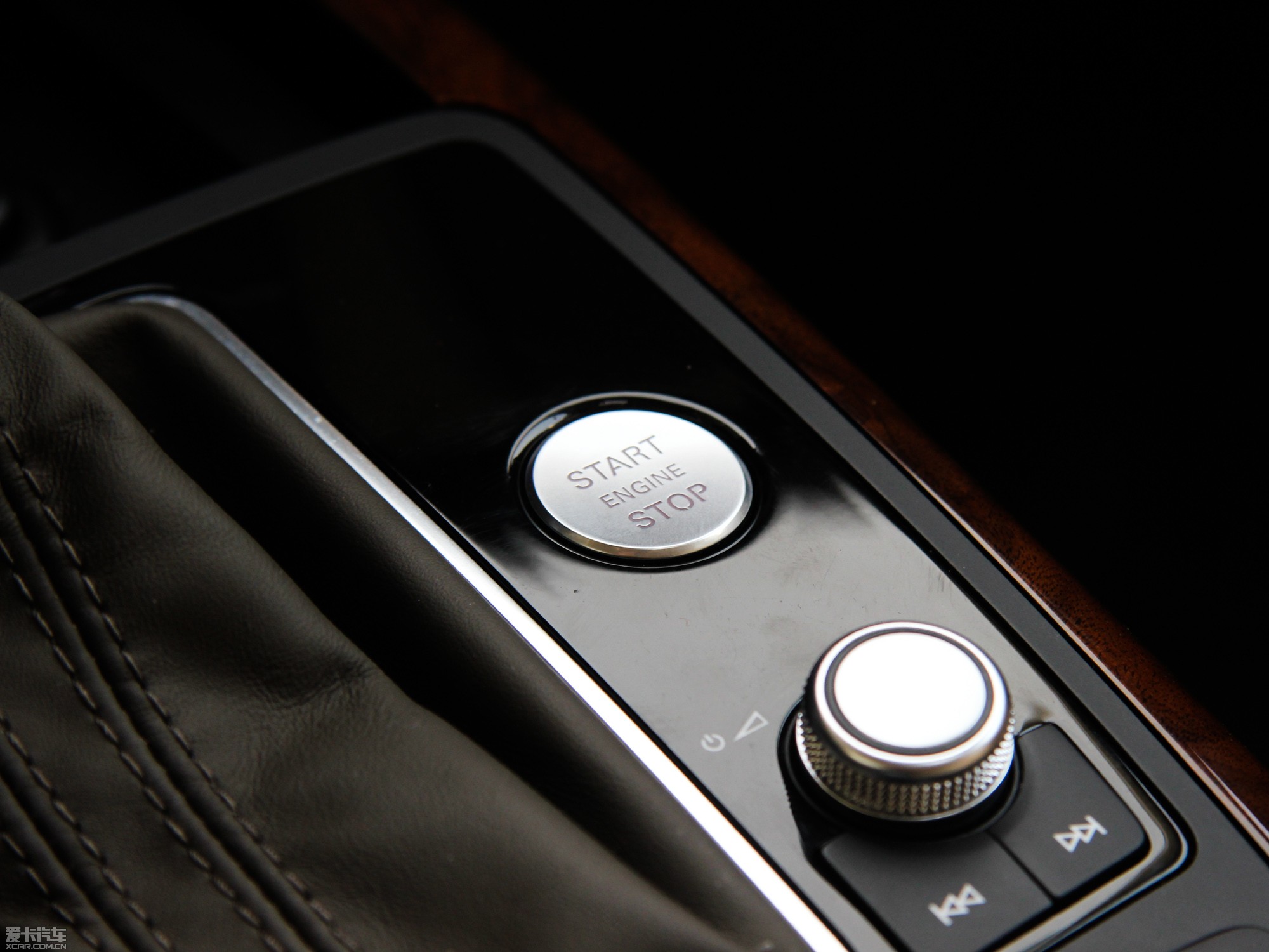 2013WA6 Hybrid 40 Hybrid