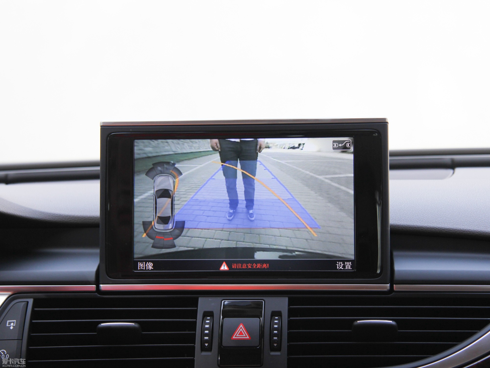 2013WA6 Hybrid 40 Hybrid