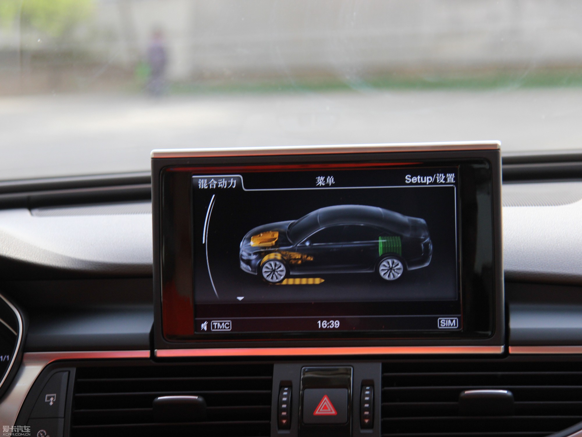 2013?yun)WA6 Hybrid 40 Hybrid