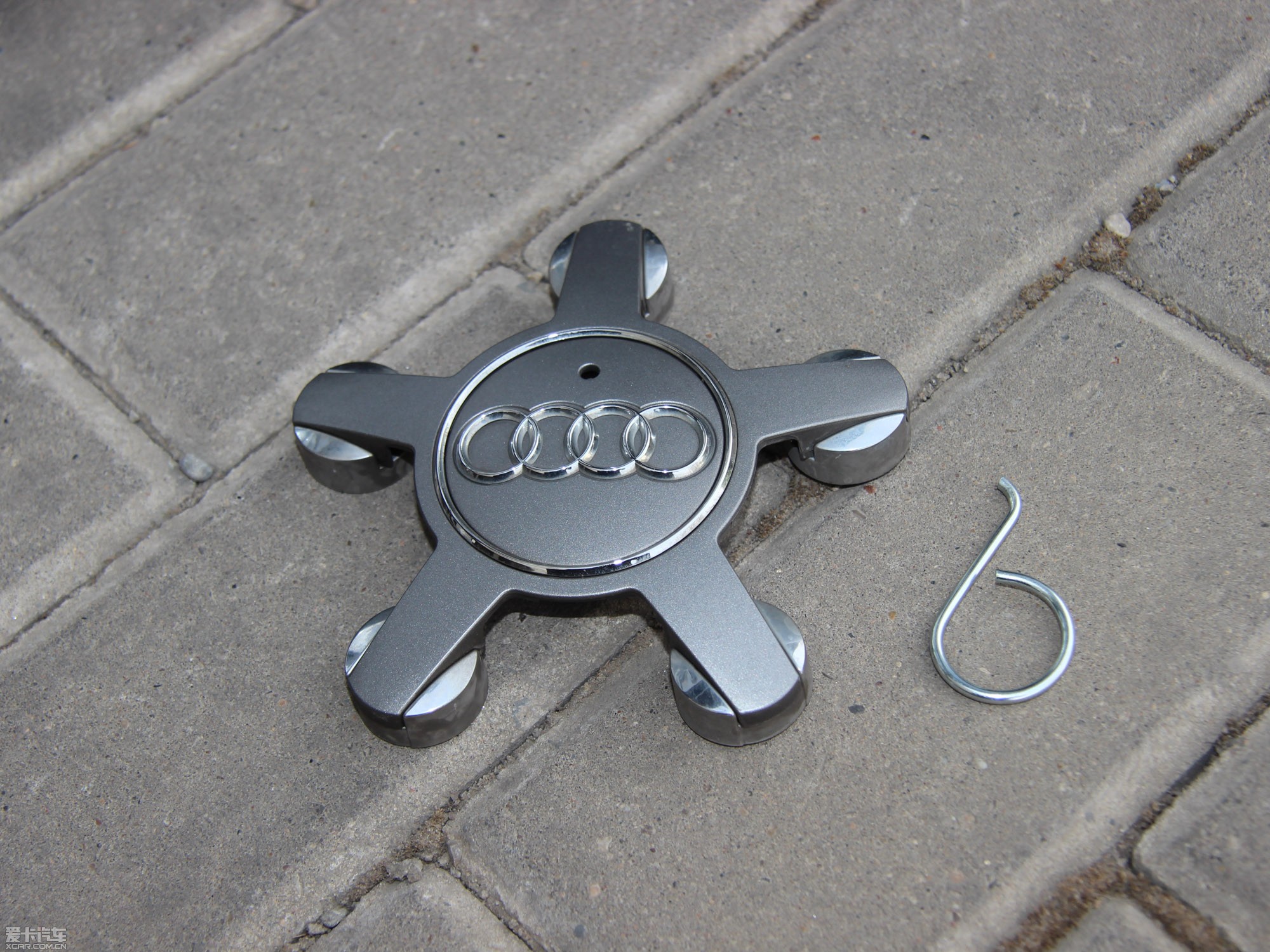 2013?yun)WA6 Hybrid 40 Hybrid