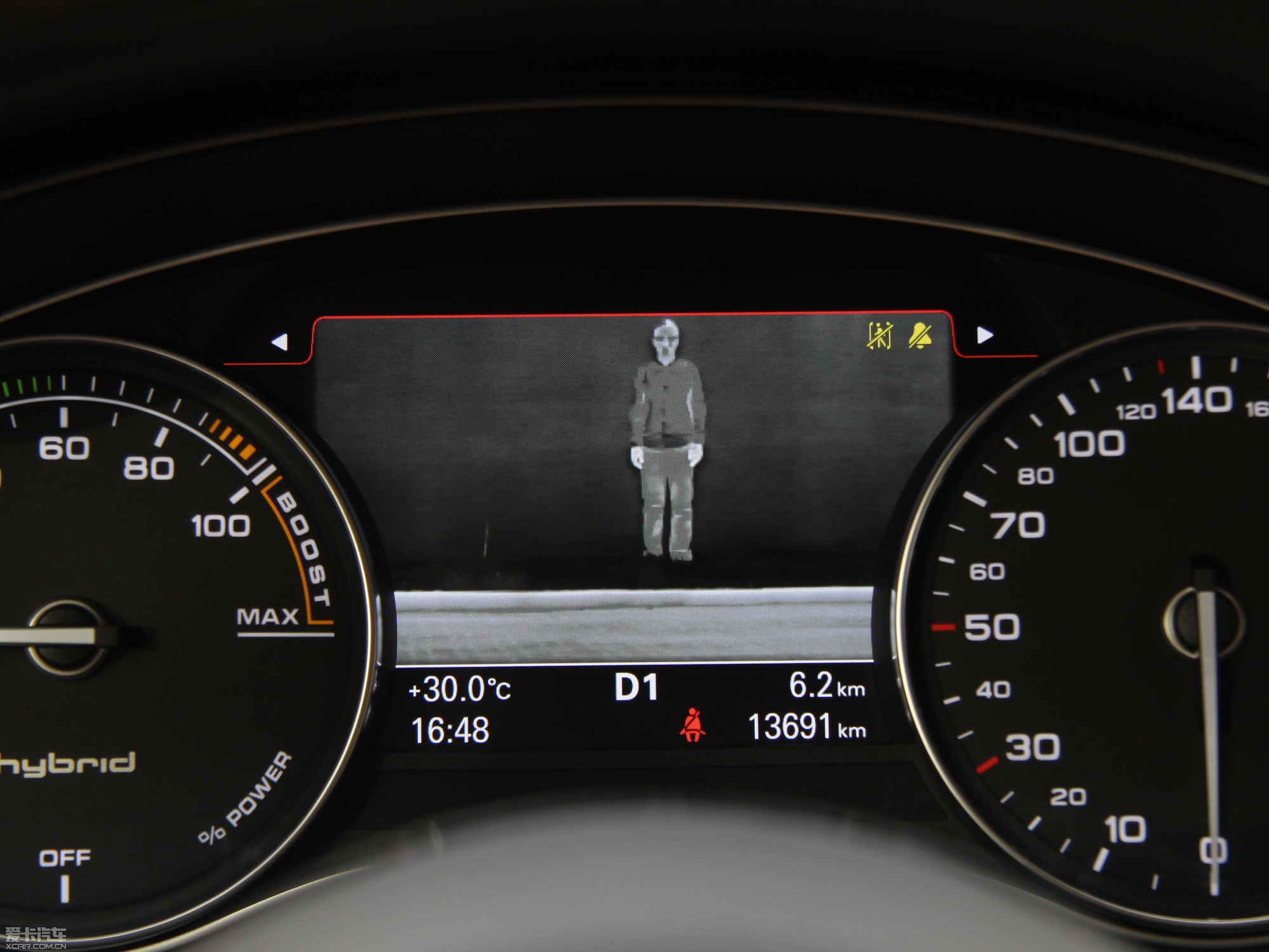 2013?yun)WA6 Hybrid 40 Hybrid