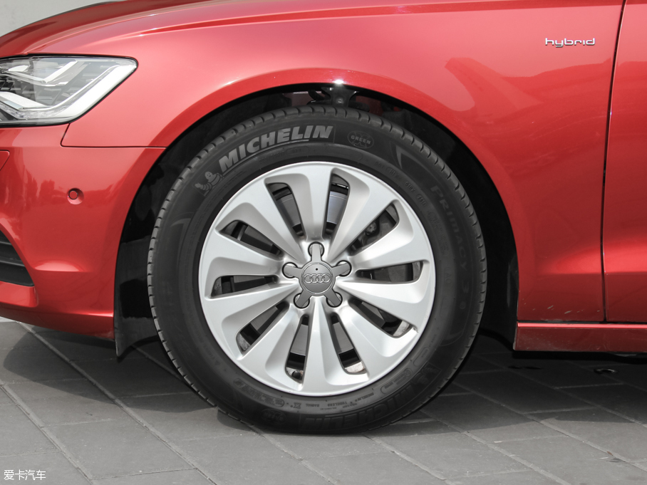 2013WA6 Hybrid 40 Hybrid