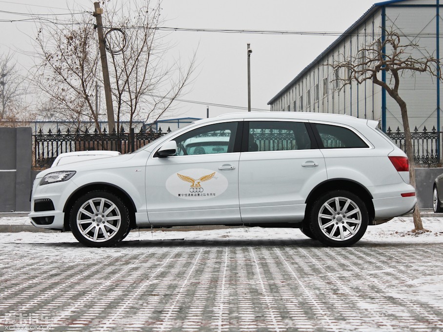 2013µQ7 35TFSI ר(200kW)