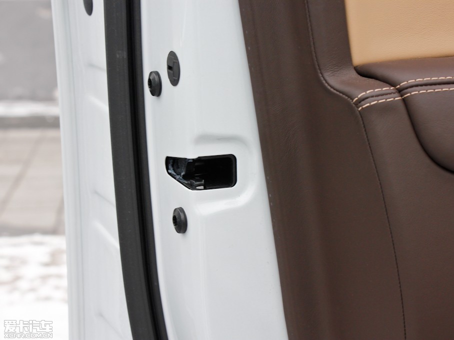 2013?yun)WQ7 35TFSI (200kW)