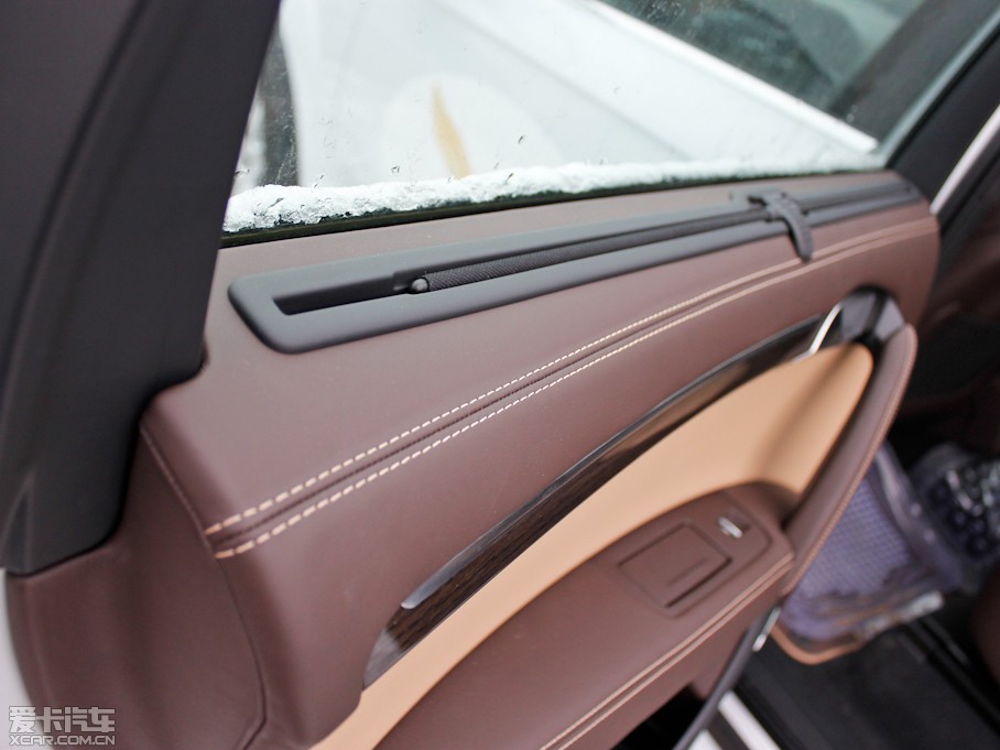 2013?yun)WQ7 35TFSI (200kW)