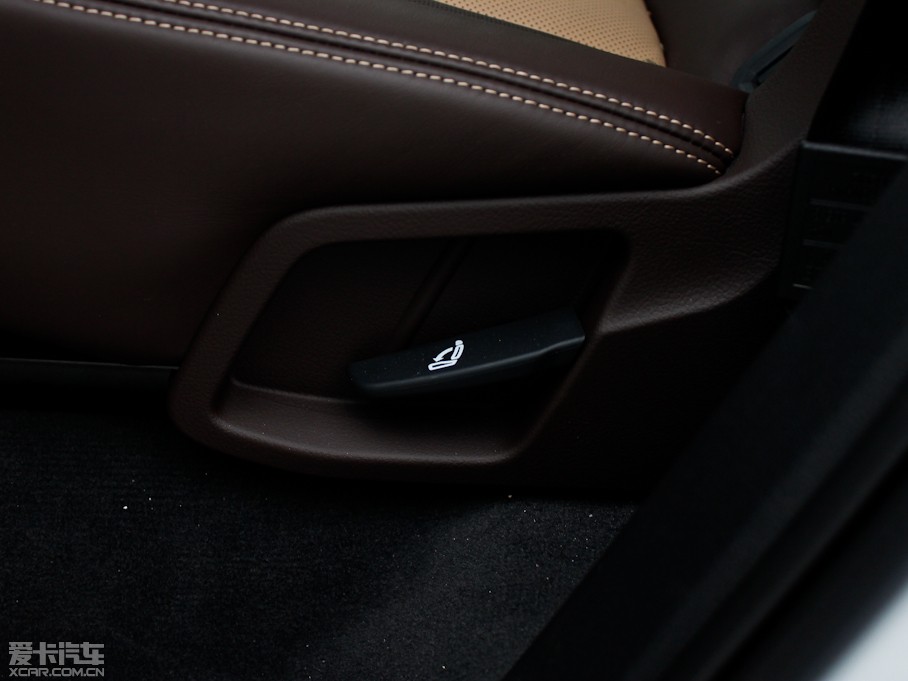 2013?yun)WQ7 35TFSI (200kW)