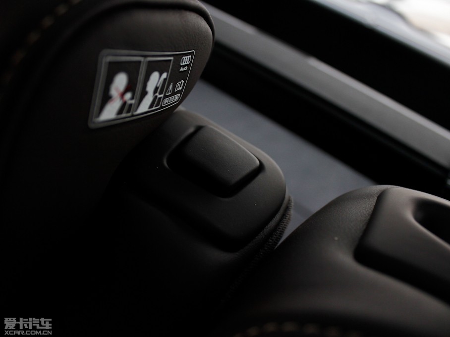 2013?yun)WQ7 35TFSI (200kW)