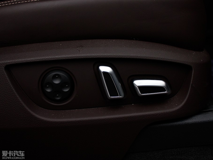 2013?yun)WQ7 35TFSI (200kW)