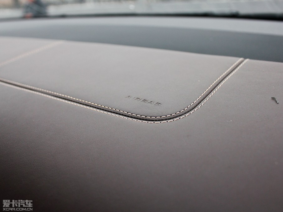 2013?yun)WQ7 35TFSI (200kW)