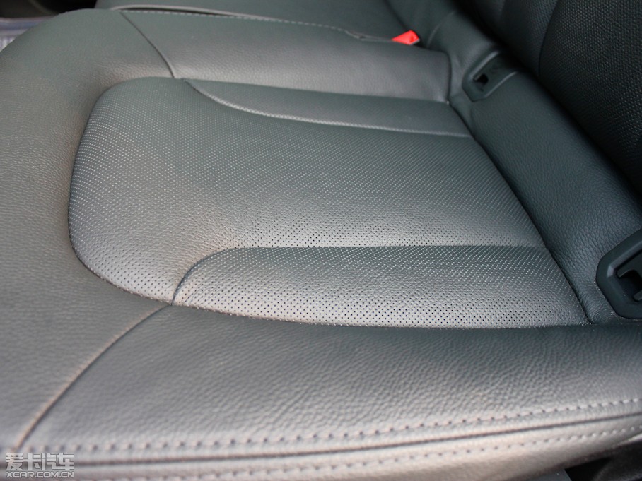 2013?yun)WQ7 40TFSI m(245kW)