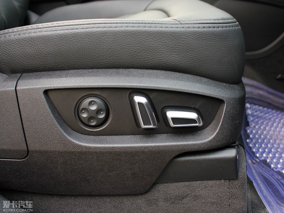 2013?yun)WQ7 40TFSI m(245kW)