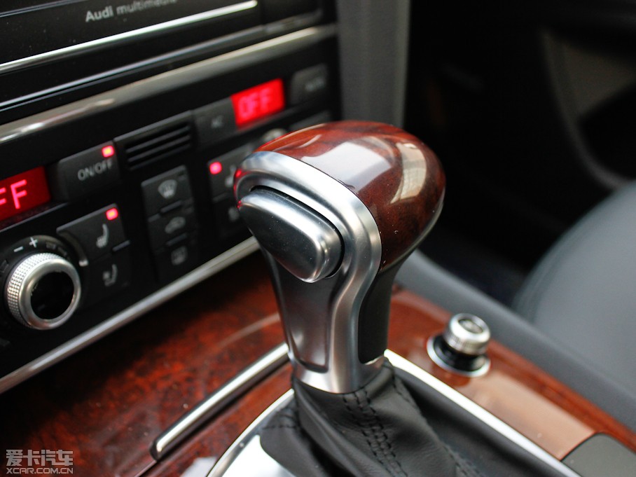 2013?yun)WQ7 40TFSI m(245kW)