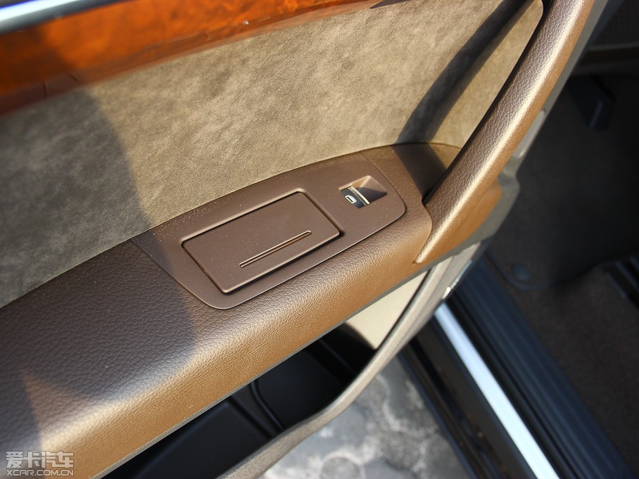 2013?yun)WQ7 40TFSI g(sh)(245kW)