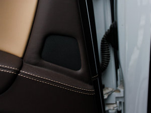 201335TFSI (200kW) g