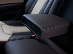 201335TFSI (200kW) g